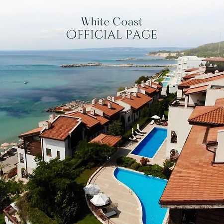 White Coast Beach Apartments Kavarna Extérieur photo
