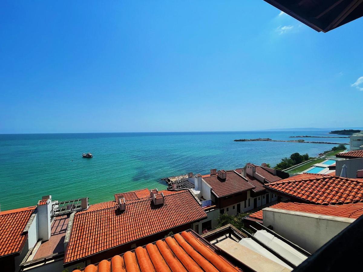 White Coast Beach Apartments Kavarna Extérieur photo