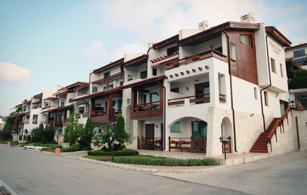White Coast Beach Apartments Kavarna Extérieur photo